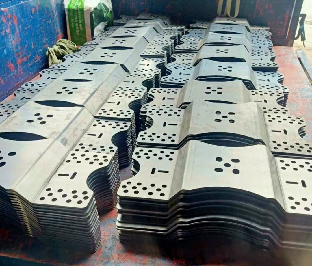 Bản mã và chi tiết liên kết trong bộ ảnh HMN